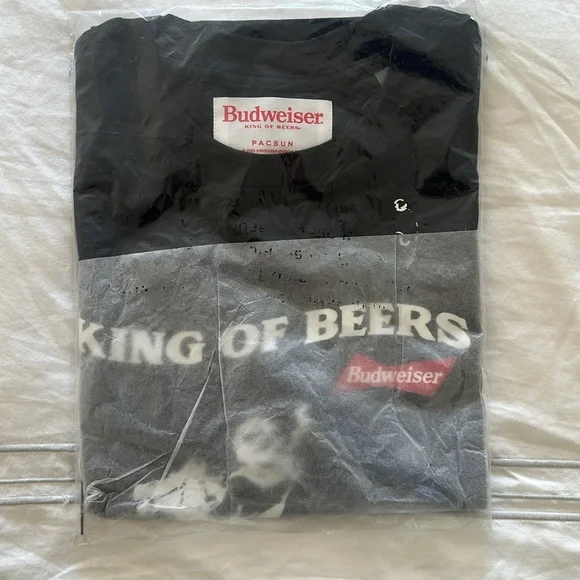 Budweiser King of Beers Tee (L) - Picture 5 of 6